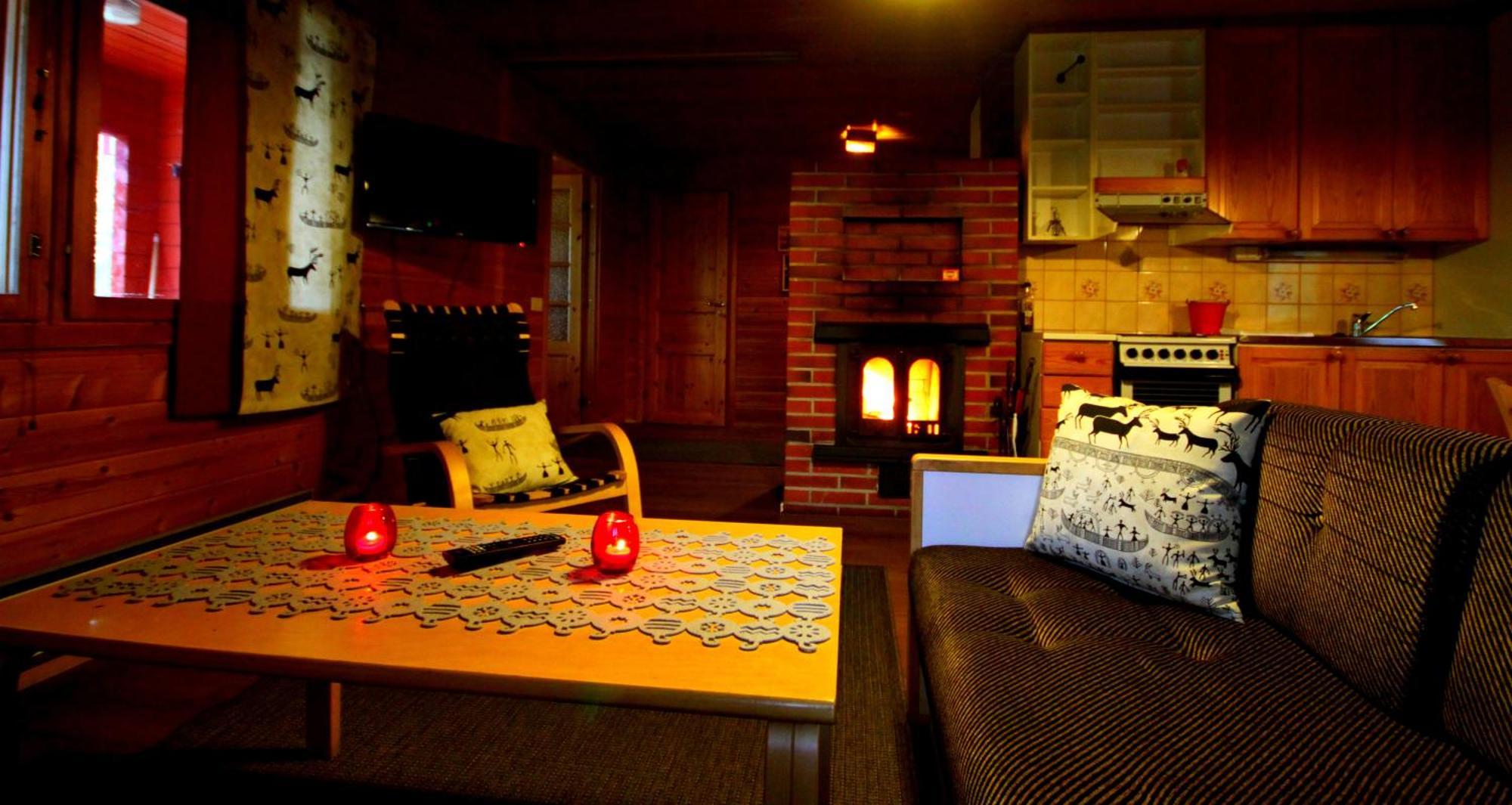 Ukonjaerven Holiday Village Ivalo Ruang foto