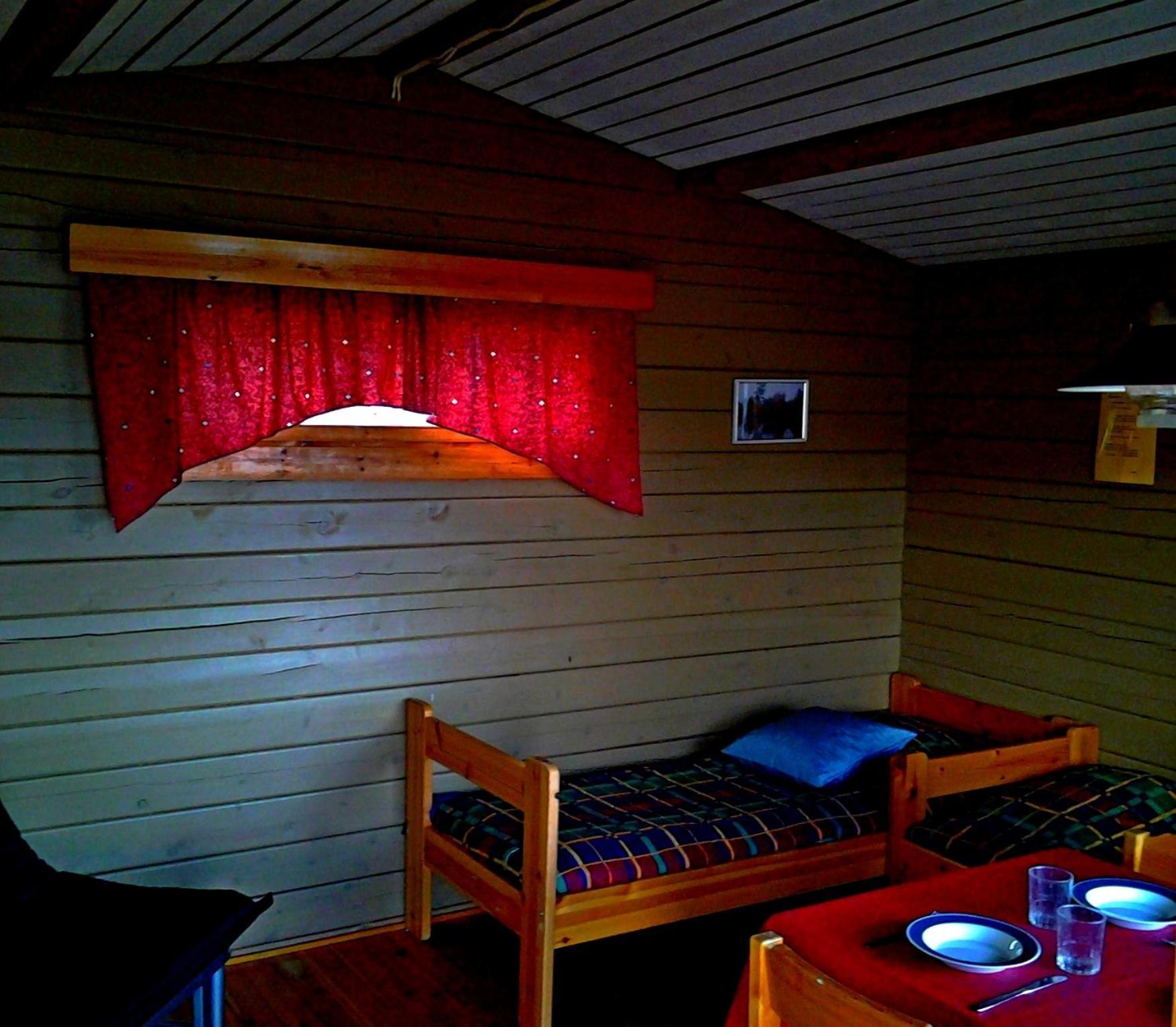Ukonjaerven Holiday Village Ivalo Ruang foto