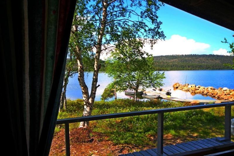 Ukonjaerven Holiday Village Ivalo Ruang foto