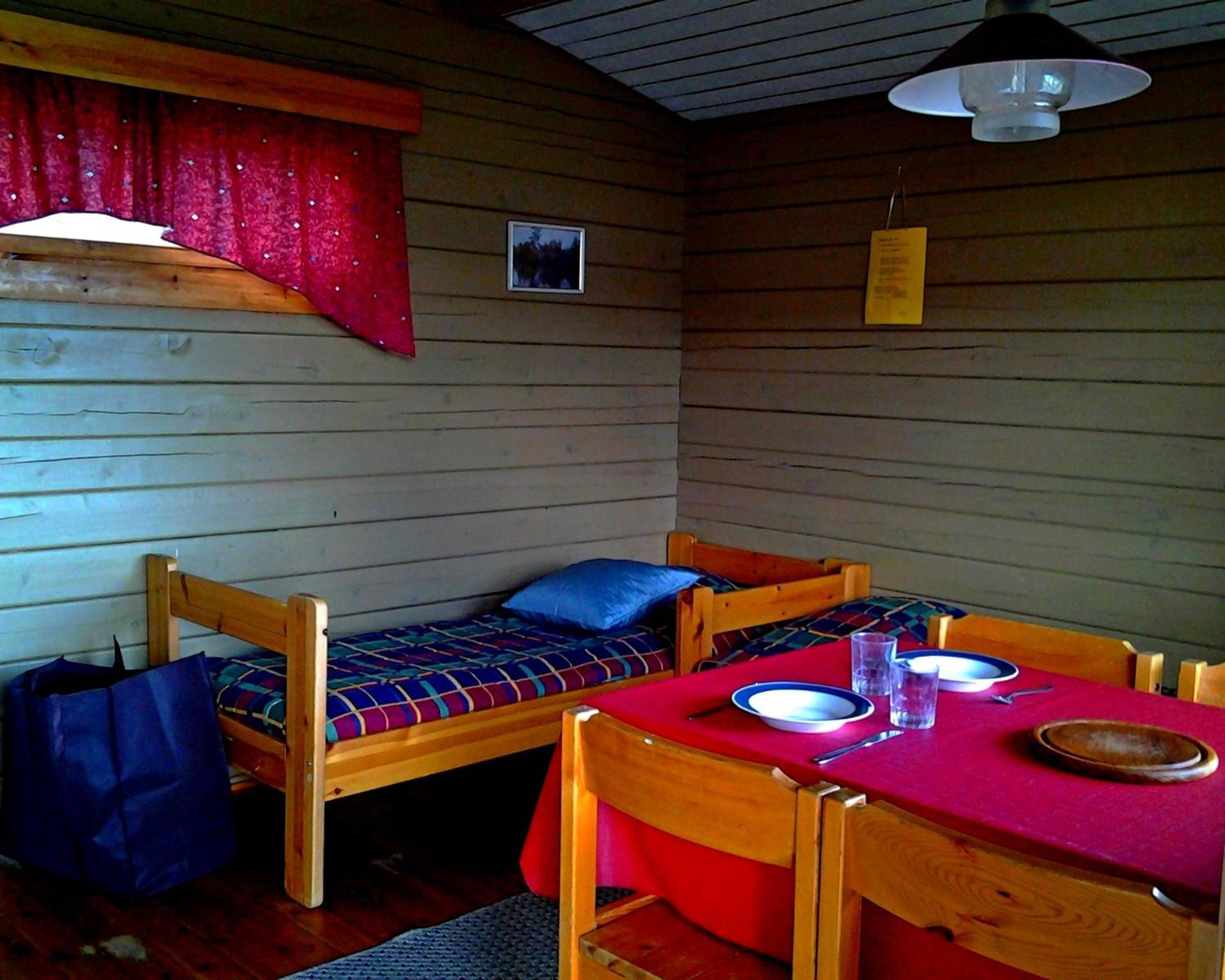 Ukonjaerven Holiday Village Ivalo Ruang foto